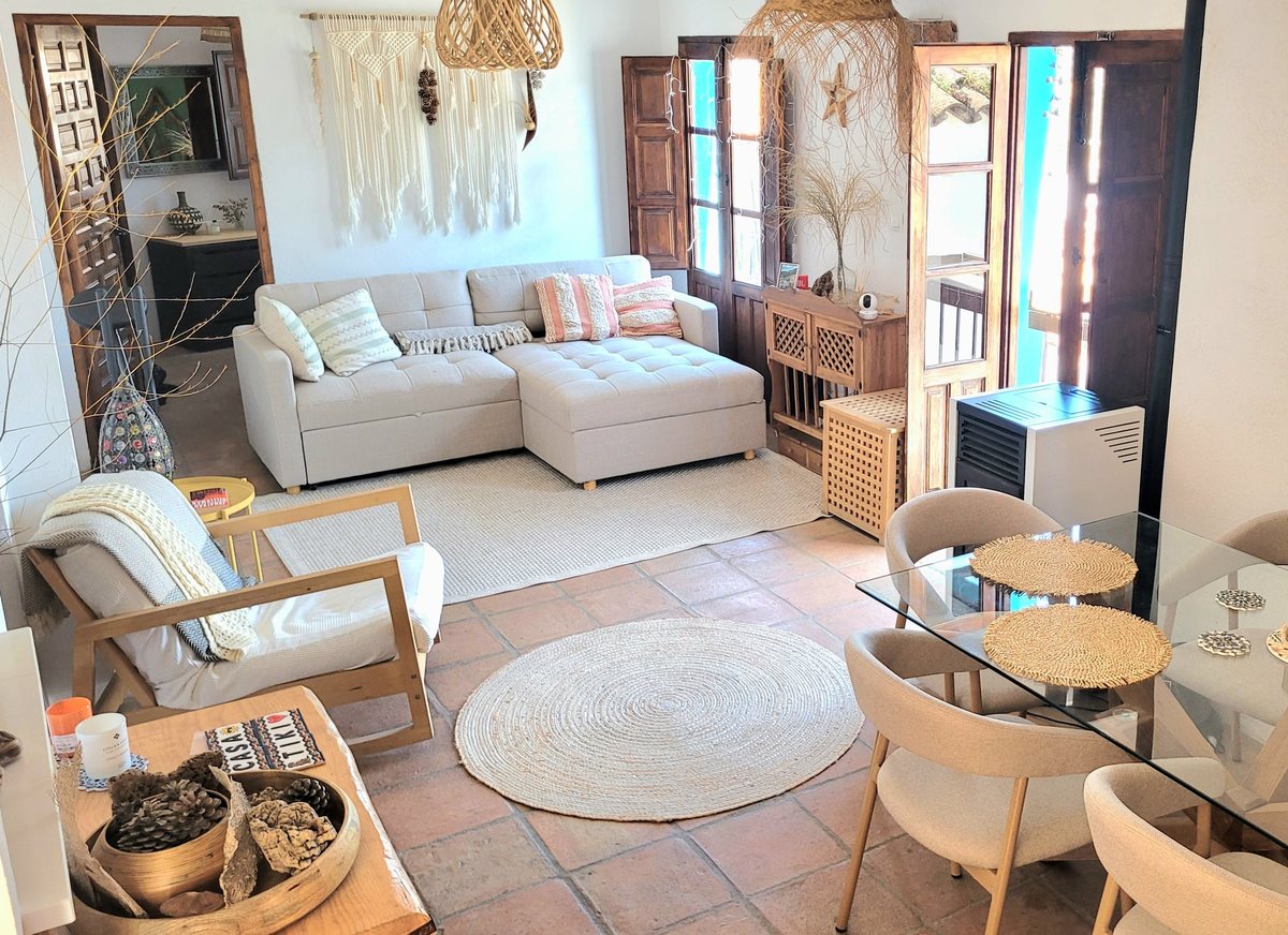 Living & Dining