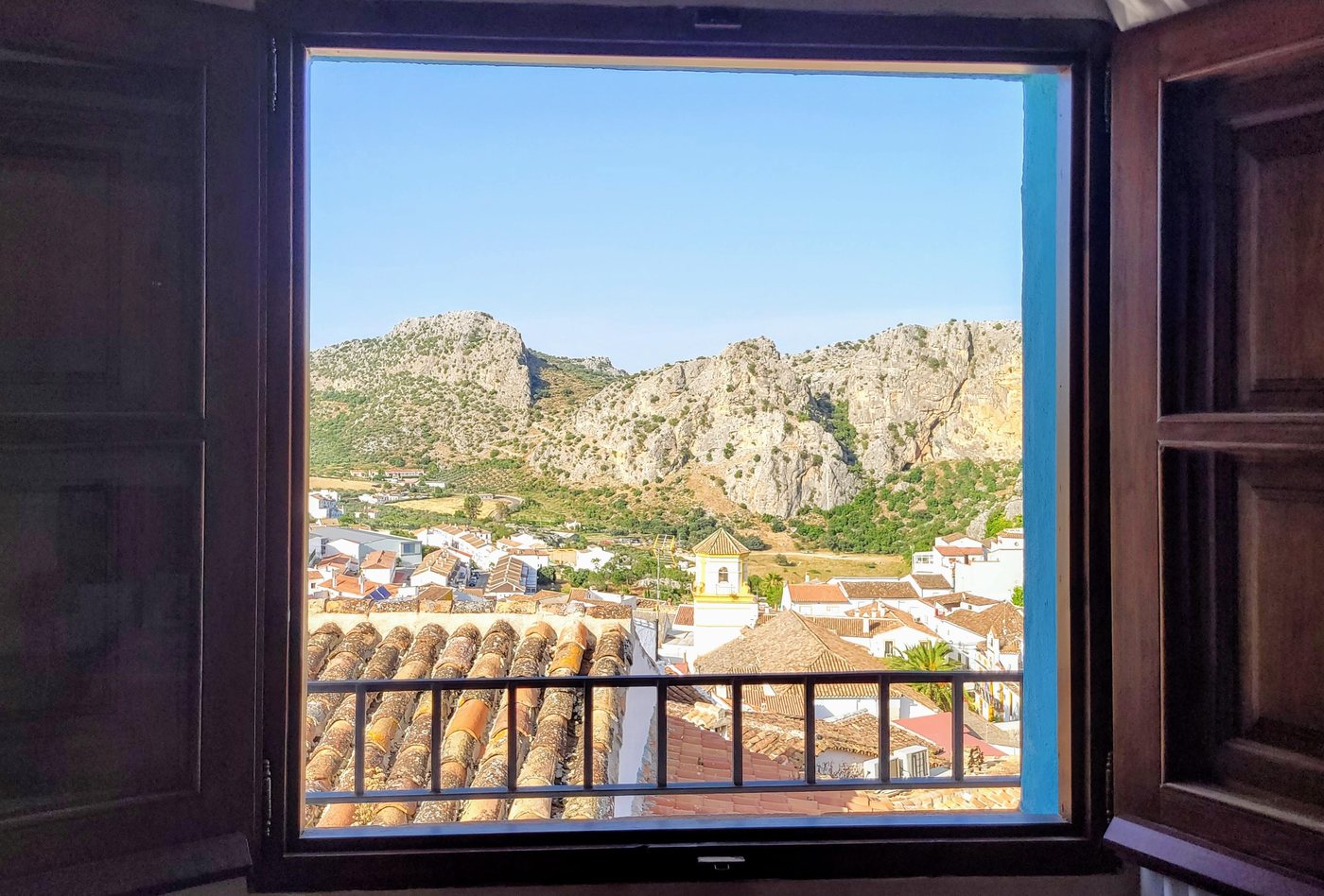 Village & Mountains